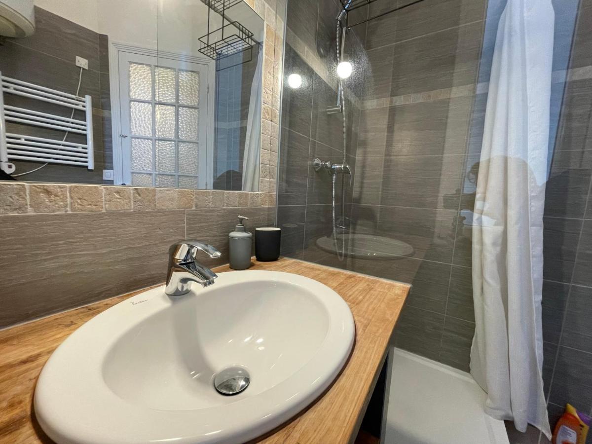Nice Renting - Notre Dame - Cosy Loft Perfect View On The Roofs Εξωτερικό φωτογραφία